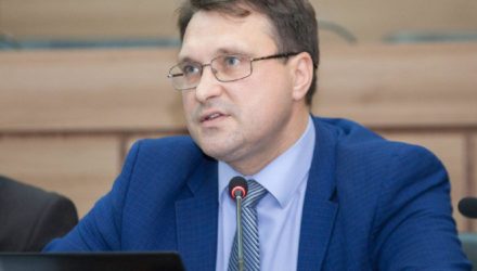 Олег Василатий представил на обсуждение интернет-сообщества проект совершенствования системы сбора и вывоза мусора